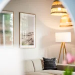 Apartment Przestronne Premium Z Tarasem, Basenem I W Otoczeniu Przyrody Tuz Przy Morzu - 2homerent