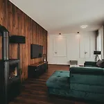 Przestronne Premium Z Tarasem, Basenem I W Otoczeniu Przyrody Tuz Przy Morzu - 2homerent Apartment
