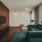 Przestronne Premium Z Tarasem, Basenem I W Otoczeniu Przyrody Tuz Przy Morzu - 2homerent