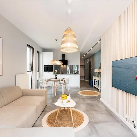 Przestronne Premium Z Tarasem, Basenem I W Otoczeniu Przyrody Tuz Przy Morzu - 2homerent * Rogowo (Gryfice)