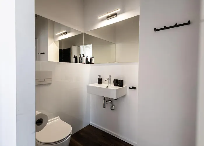 Przestronne Premium Z Tarasem, Basenem I W Otoczeniu Przyrody Tuz Przy Morzu - 2homerent * ロゴボ